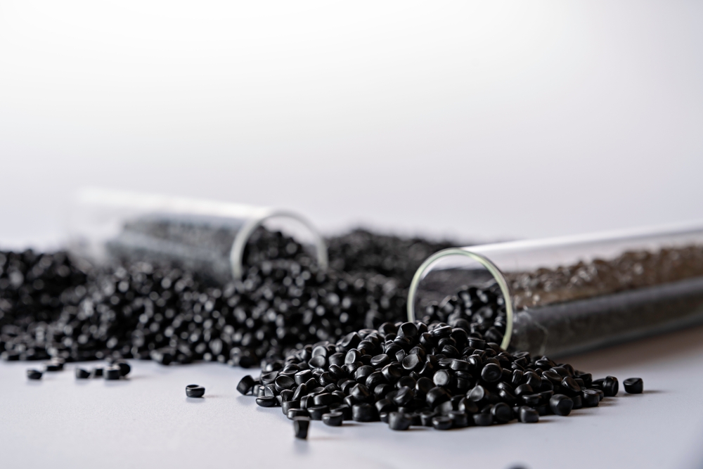 white,plastic,grain,,plastic,polymer,granules,hand,hold,polymer,pellets,,raw